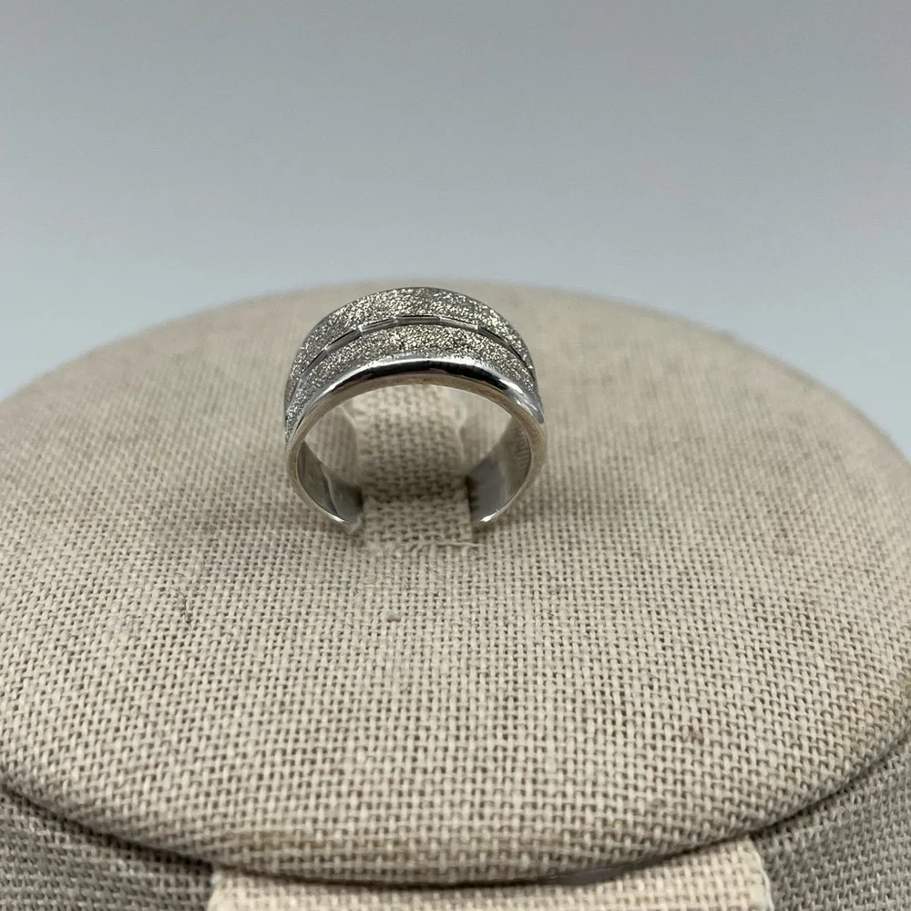 Vintage .999 Fine Silver Textured Band Ring – Size 5.75, Made in Costa Rica